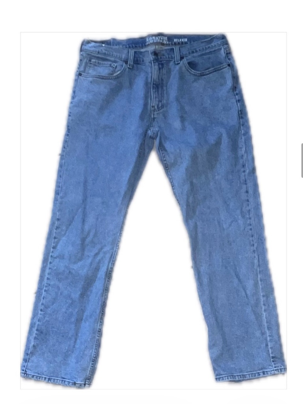 Signature by LEVI Strauss Men's Medium Blue Relaxed Jeans  34W 32 L